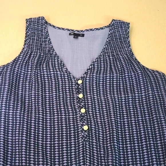 GAP NAVY CHIFFON DRESSY TANK SZ L - Picture 7 of 8